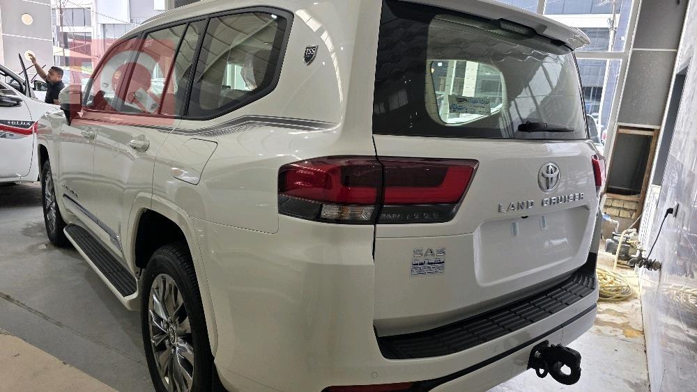 تويوتا لاندكروزر